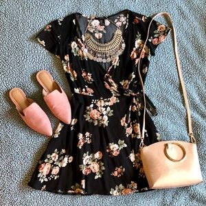 🌹 Floral Wrap Dress 🌹